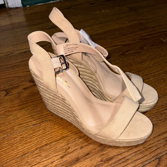 NWOT Lulus Beachy Dreams Natural Suede Espadrille Wedges - Picture 2 of 5